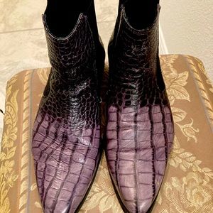 Beautiful men’s Fluevog boots.  Great condition ,size 11M